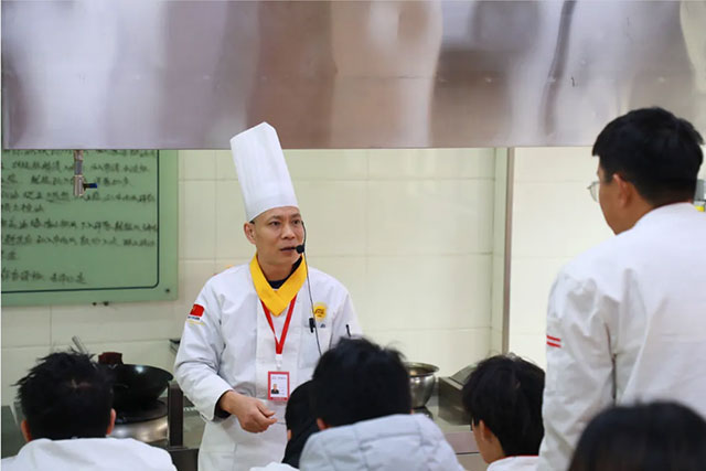 【技能成才】来临沂新东方，从踏入校门到步入社会，助力你每一步成长！