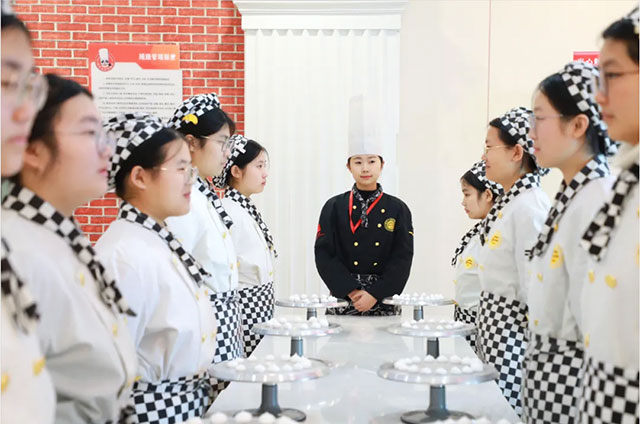 单招落榜怎么办？来临沂新东方学技术！就业更容易！