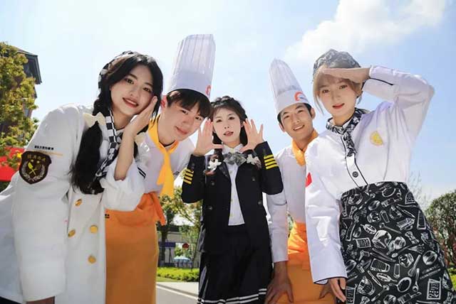 初高中生成绩不理想，摆烂不如学技术，上手快就业好！