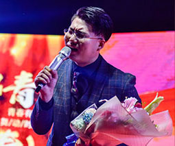 山东新东方2019五一联欢晚会—歌曲《玻璃之情》