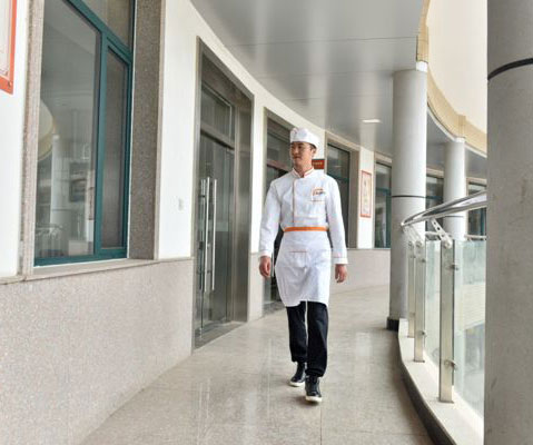 【新生故事】杨涛：火锅店主转战山东新东方重修技艺，想要技术的沉淀