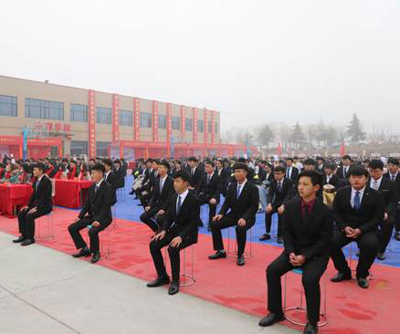 【聚焦山东新东方人才双选会】餐饮名企“抢”人才，高薪就业通道再次开启！