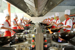 成绩不理想怎么办？选对专业照样“逆袭”！