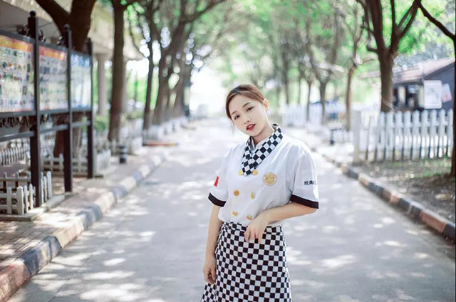 临沂新东方烹饪学校：转学新东方，未来更美好！