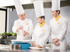 以后谁再让你去后厨当学徒，你就把这篇文章砸他脸上